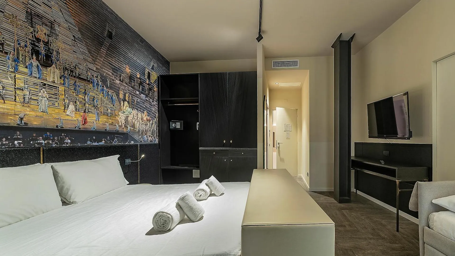 Guest house Italianflat - Roman Theater Old Town Hotel Verona Italy